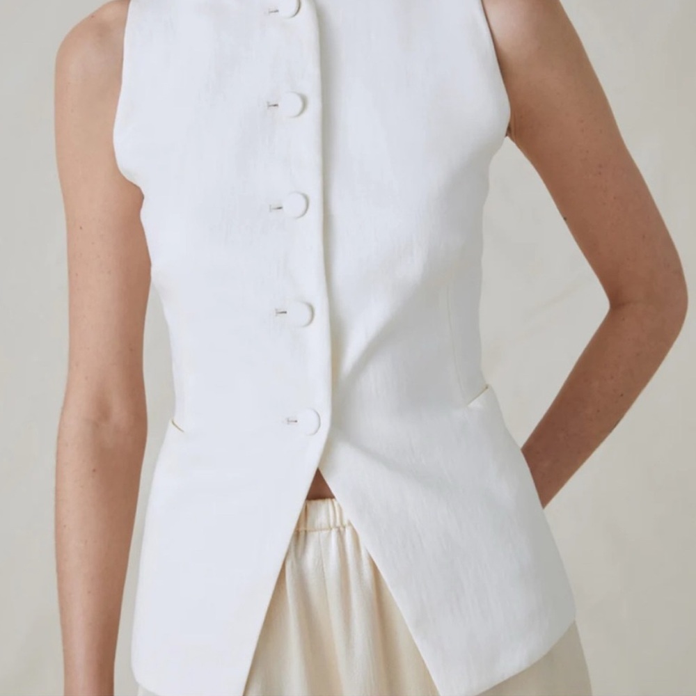 Attersee Ivory Vest NWT